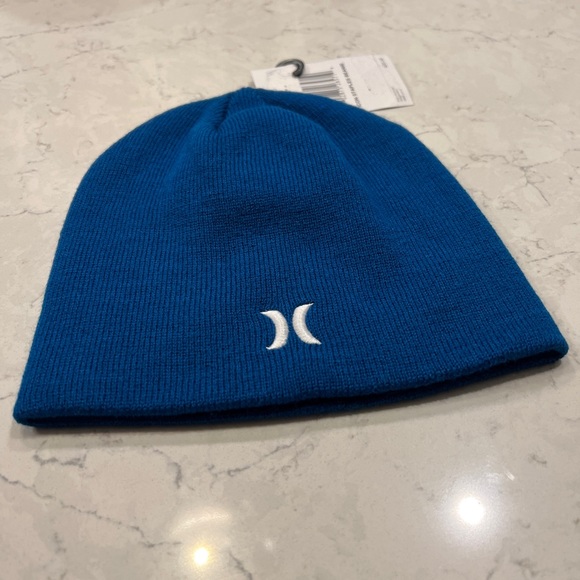 NWT HURLEY Icon Staples Beanie Hat Solid Blue Knit Embroidered Logo Men’s O/S - Picture 2 of 6